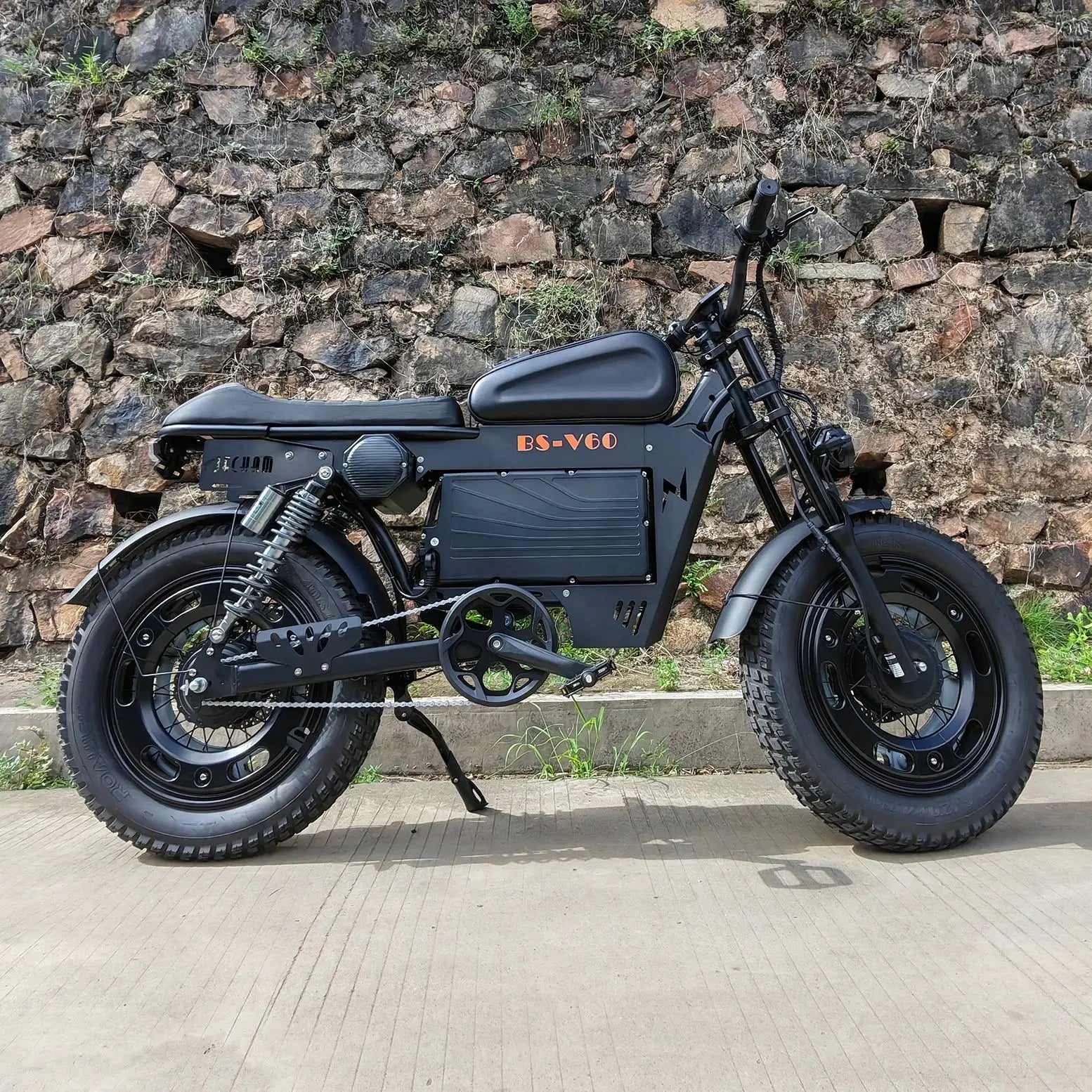 2500W Dual-Motor Electric Motorcycle 60V 40AH Battery, 120KM Range 20-inch Wide Tires with Hydraulic Brakes ebike